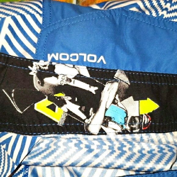 Volcom mens swim wear - Picture 12 of 12